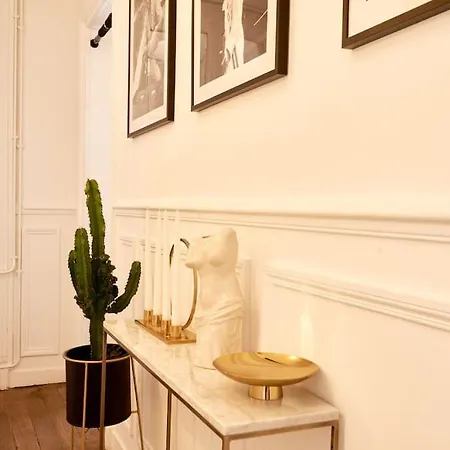 Elegant Logement Porte Maillot Διαμέρισμα